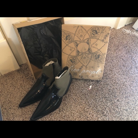 Free People Jackson West Booties! Size 39. - Picture 6 of 6